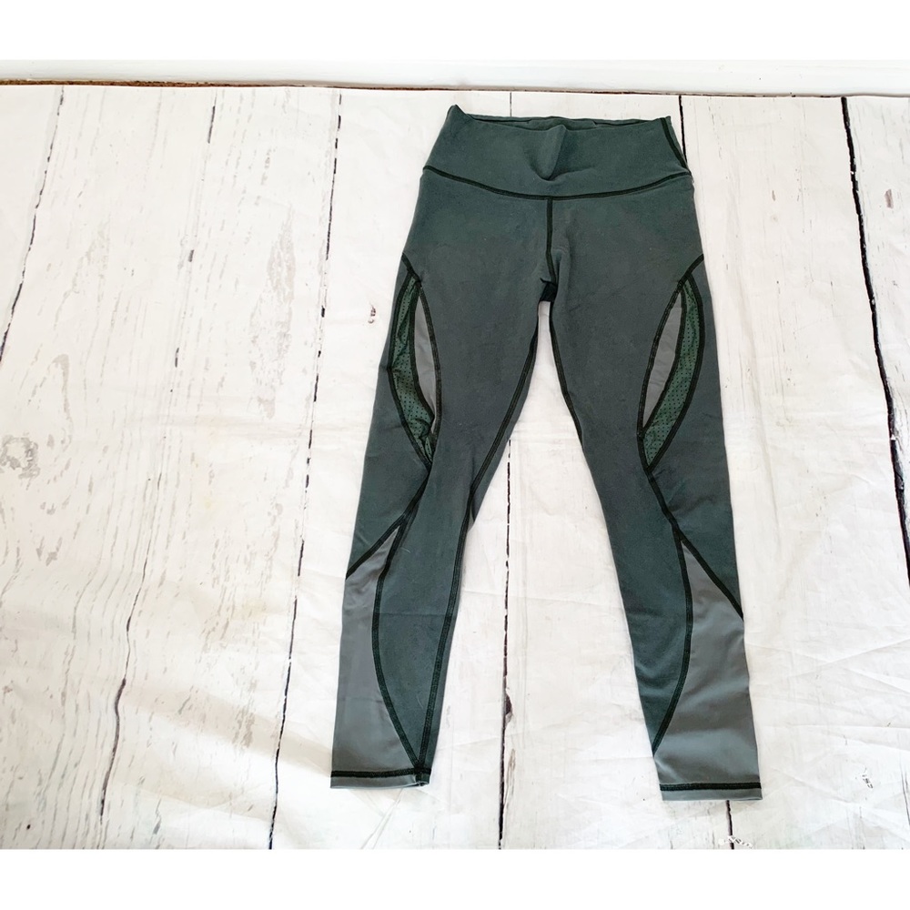 Aerie High Rise Green Mesh Leggings Size Large